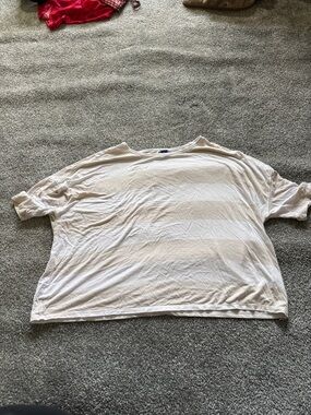 Old Navy Cream and White Striped Short Sleeve Tee